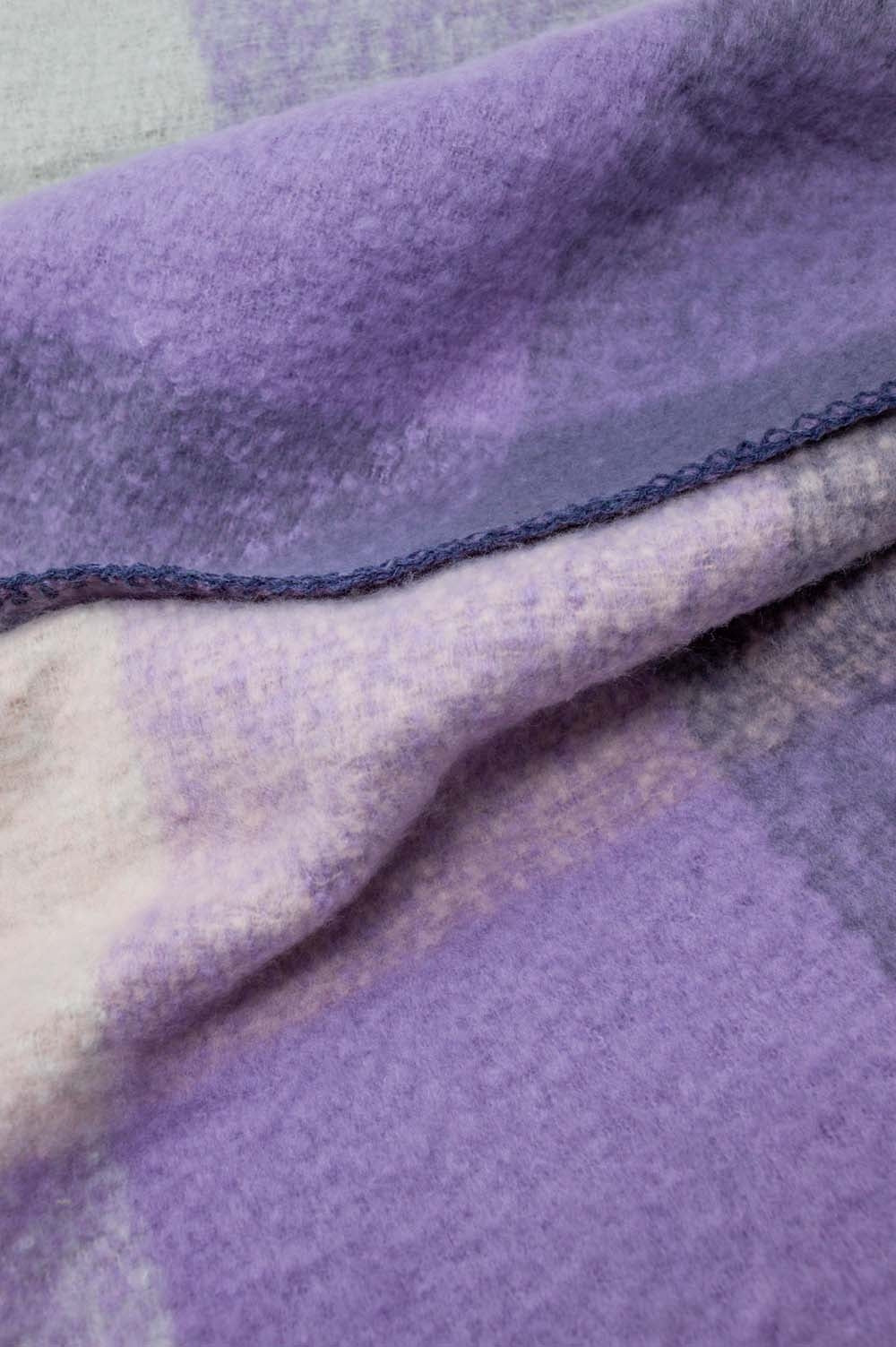 Scarf in Beige and Purple