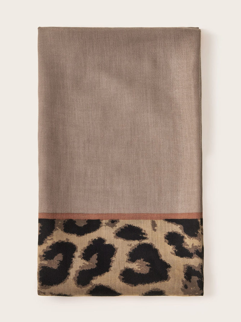 Leopard Pattern Scarf