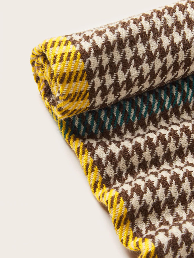 Houndstooth Pattern Raw Hem Scarf