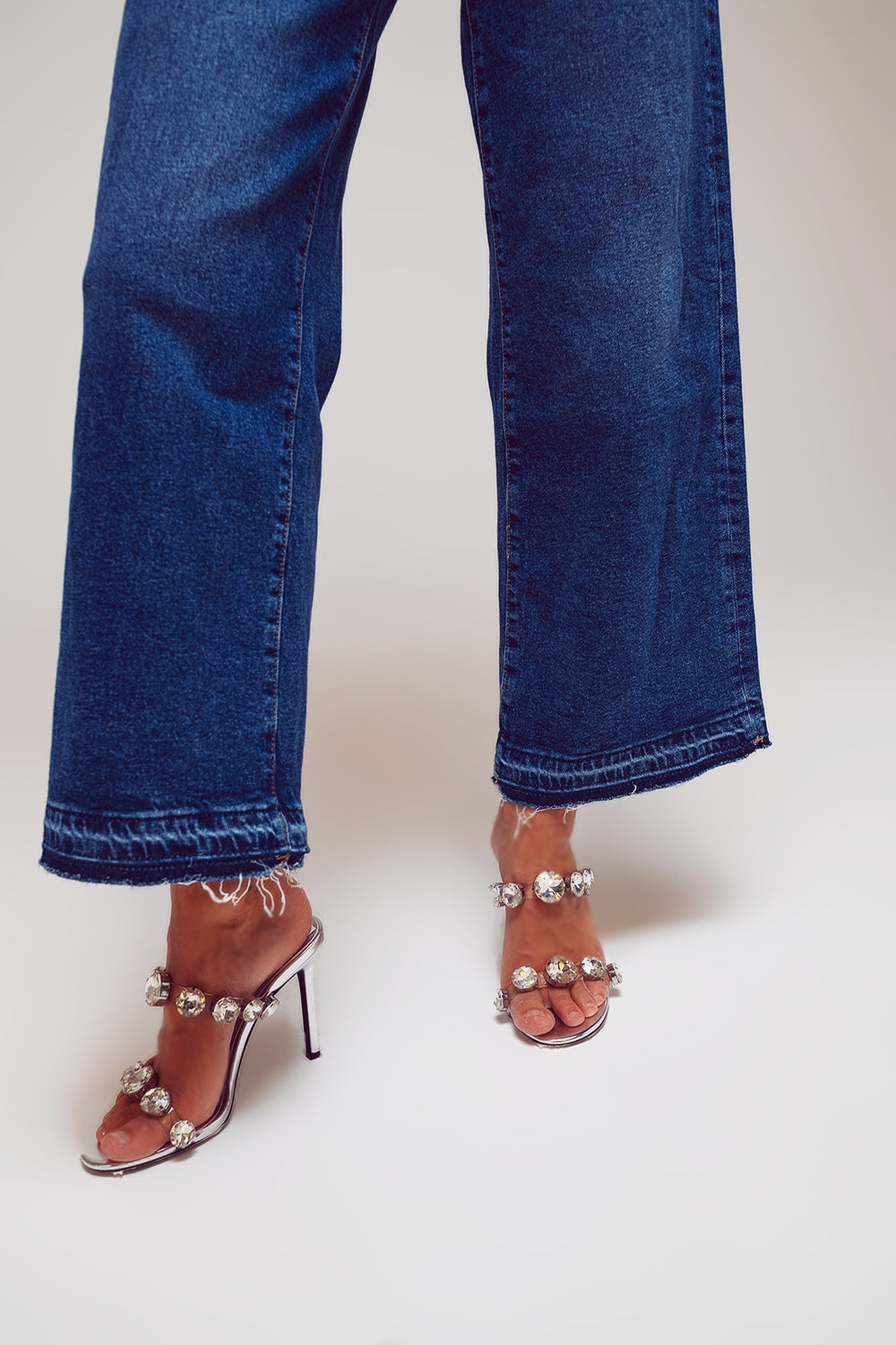 Wide Leg Jeans With Hem Detail in Mid Wash