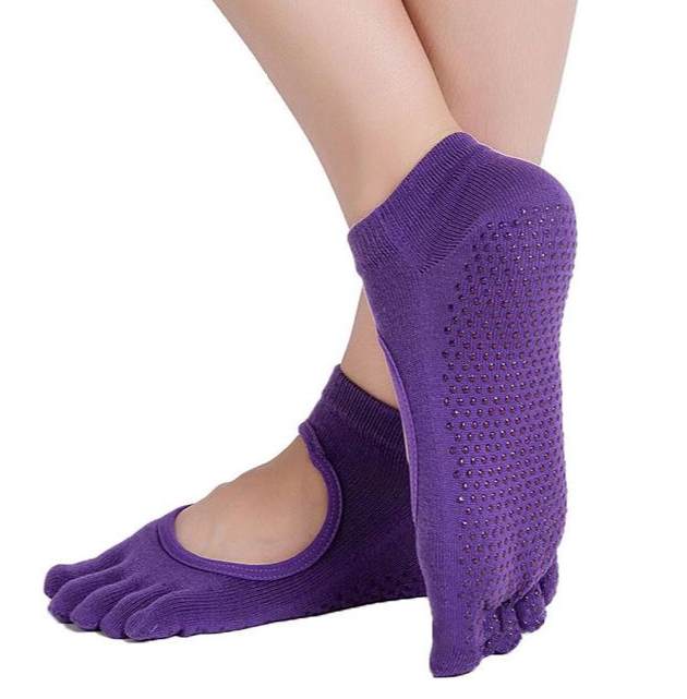 Digging hole dispensing yoga socks ladies slip five finger socks sports socks