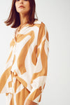 Relaxed Shirt in Beige Abstract Print