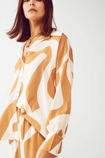 Relaxed Shirt in Beige Abstract Print